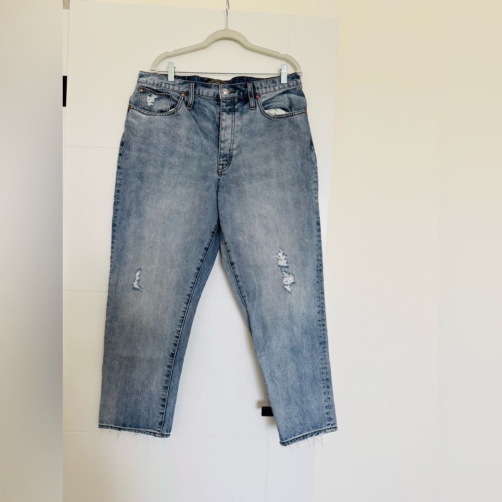 J Crew Point Sur Boyfriend Jeans Size 32 Vintage Wash Distressed Look